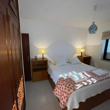 Porches Superior Balcony Pool Flat * Lagoa (Algarve)