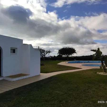 Porches Superior Balcony Pool Flat * Lagoa (Algarve)